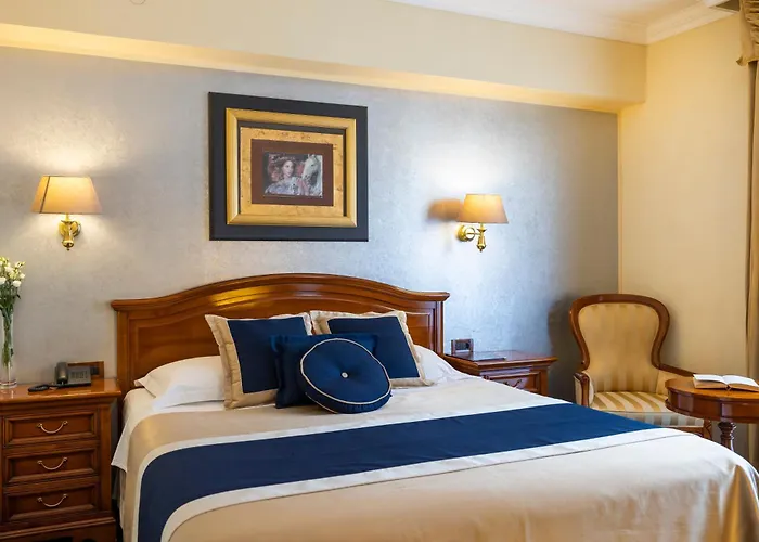 Niko Готель 4*